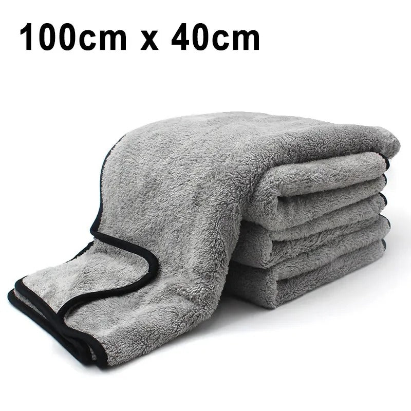 SEAMETAL Ultra-Soft Microfiber Towel – Precision Drying for Motorcycles